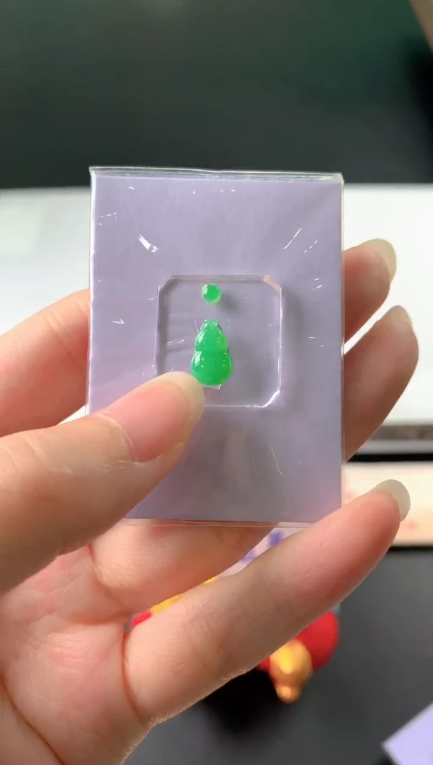 未镶嵌定制翡翠裸玉（客户意向镶嵌）多样性发一