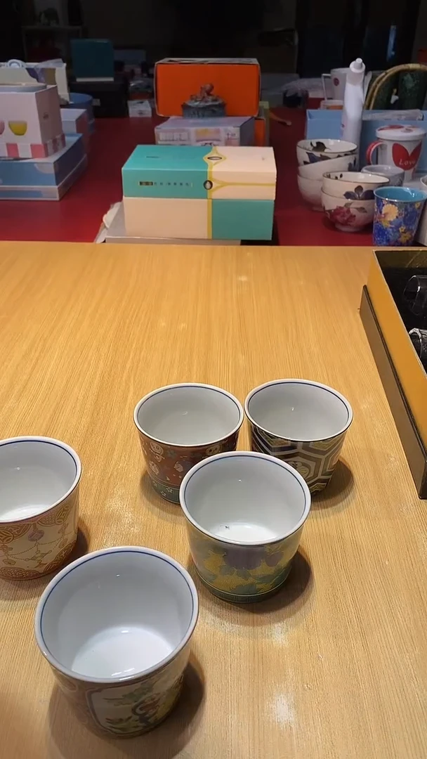 瓷片生活的本意是开心啊@@1