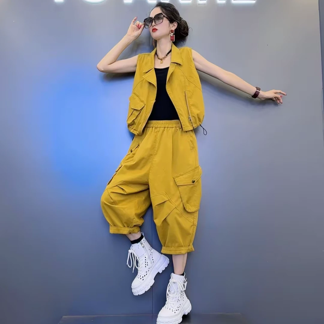 LN1新款潮流【咖黄黑白】抽绳马甲-捏褶设计【咖黄黑白】色七分裤