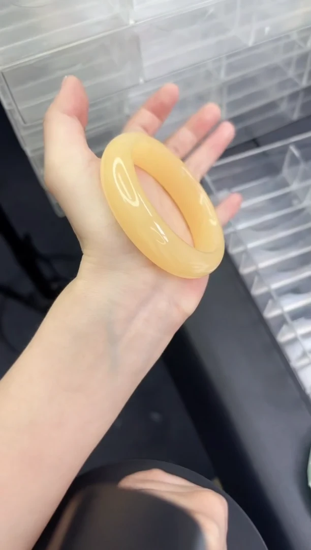 未镶嵌手镯石英质玉15/5051