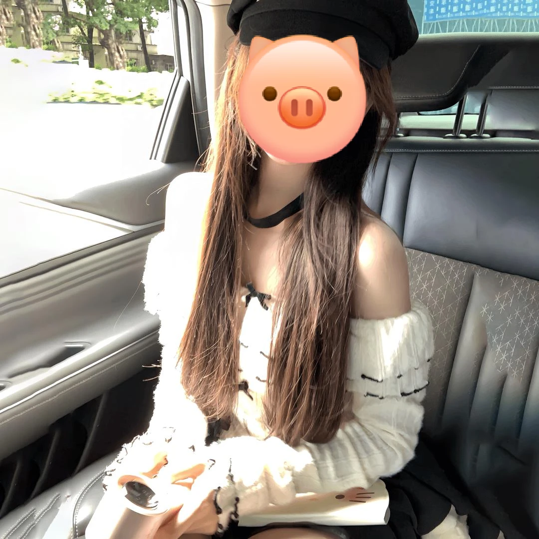 2025年千金纯欲风显瘦高腰蕾丝长袖上衣蓬蓬短裙两件套套装韩版