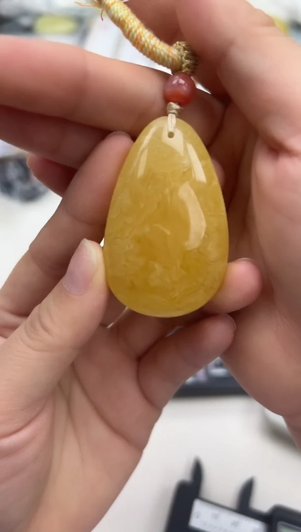 裸石琥珀未镶嵌琥珀蜜蜡吊坠