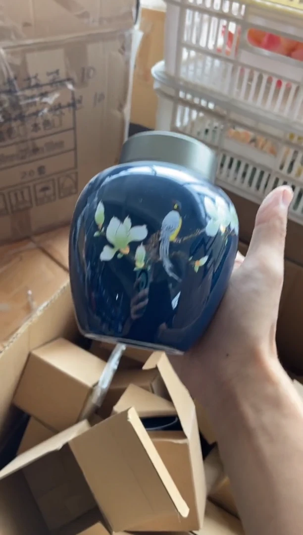 无运费险有瑕疵的摄影的产品有使用过的痕迹有点脏介意勿拍