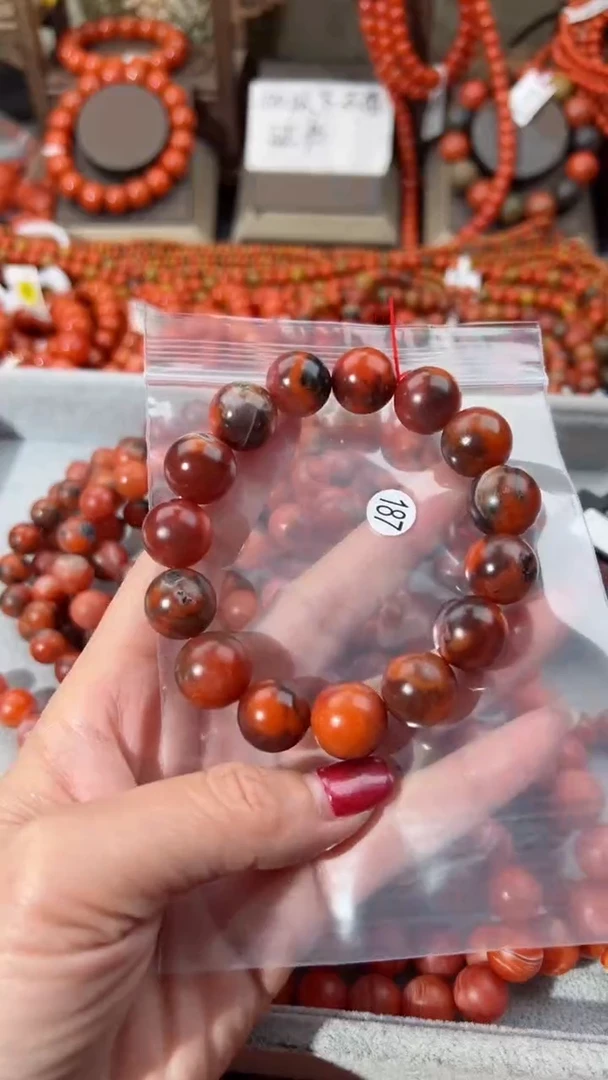 【闪购商品】南红玛瑙手串未镶嵌14+