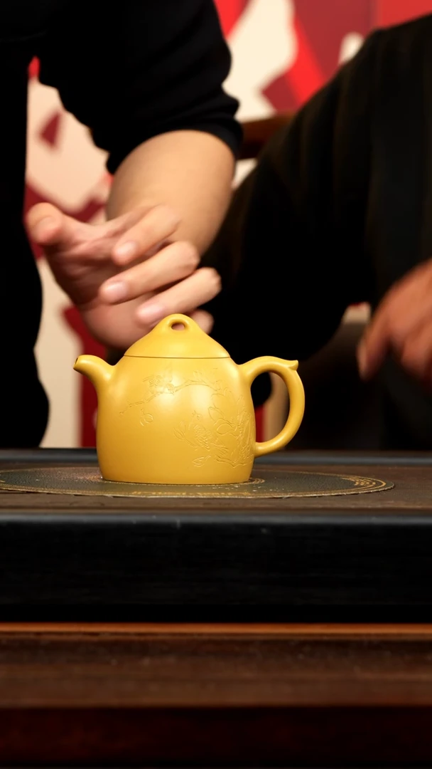 【闪购商品】紫砂茶壶YJB 黄金朱泥 秦权 270cc