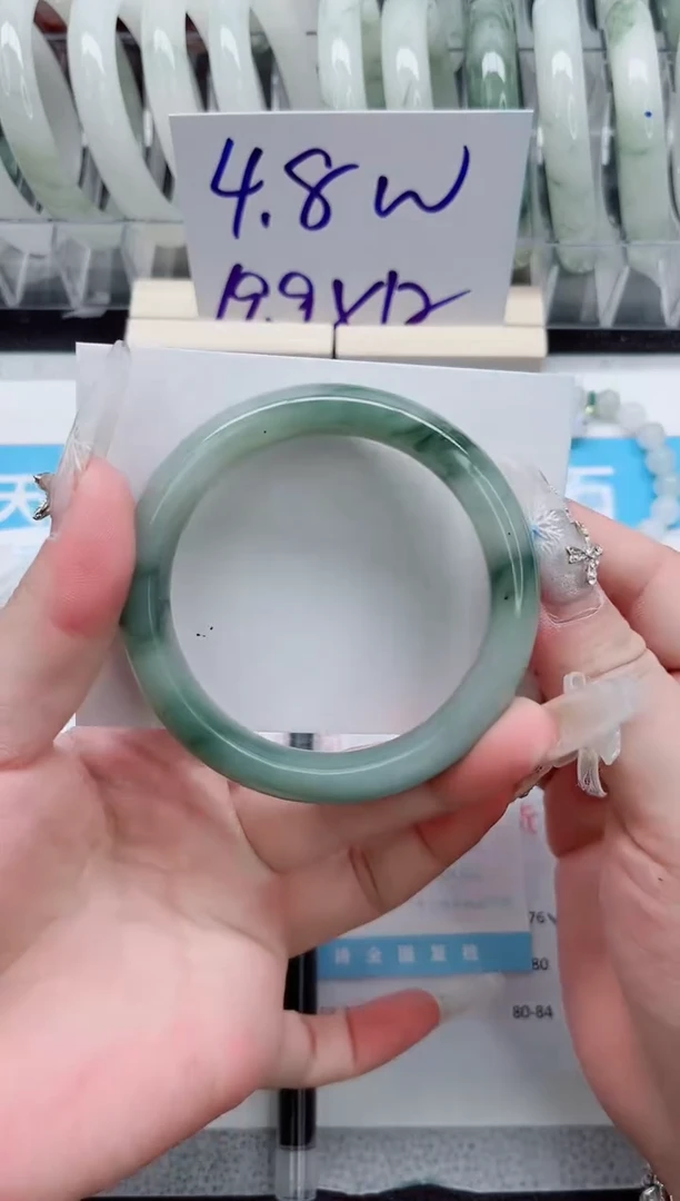 【闪购商品】石英质玉手镯未镶嵌A199-55.8