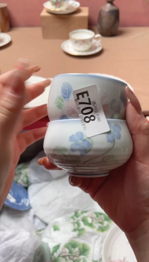 瓷片兔*?瓷器瓷器E708