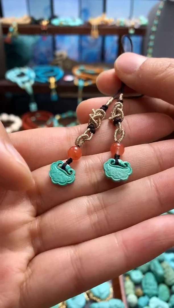 未镶嵌南红玛瑙挂件挂件发一个