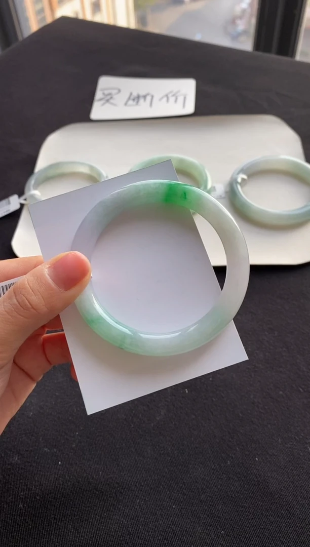 【闪购商品】翡翠手镯（圆镯）未镶嵌55圆条--不退不换