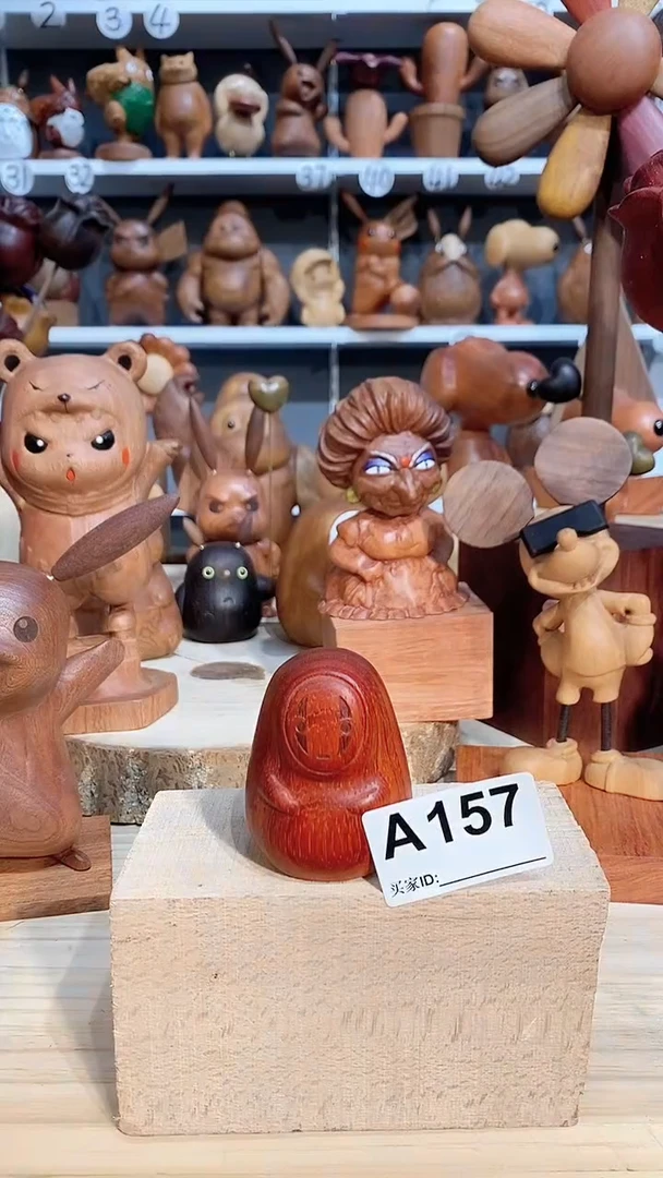 【闪购商品】木木雕摆件可爱卡通