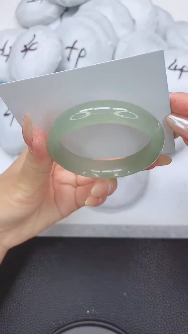 未镶嵌手镯石英质玉131-53.1