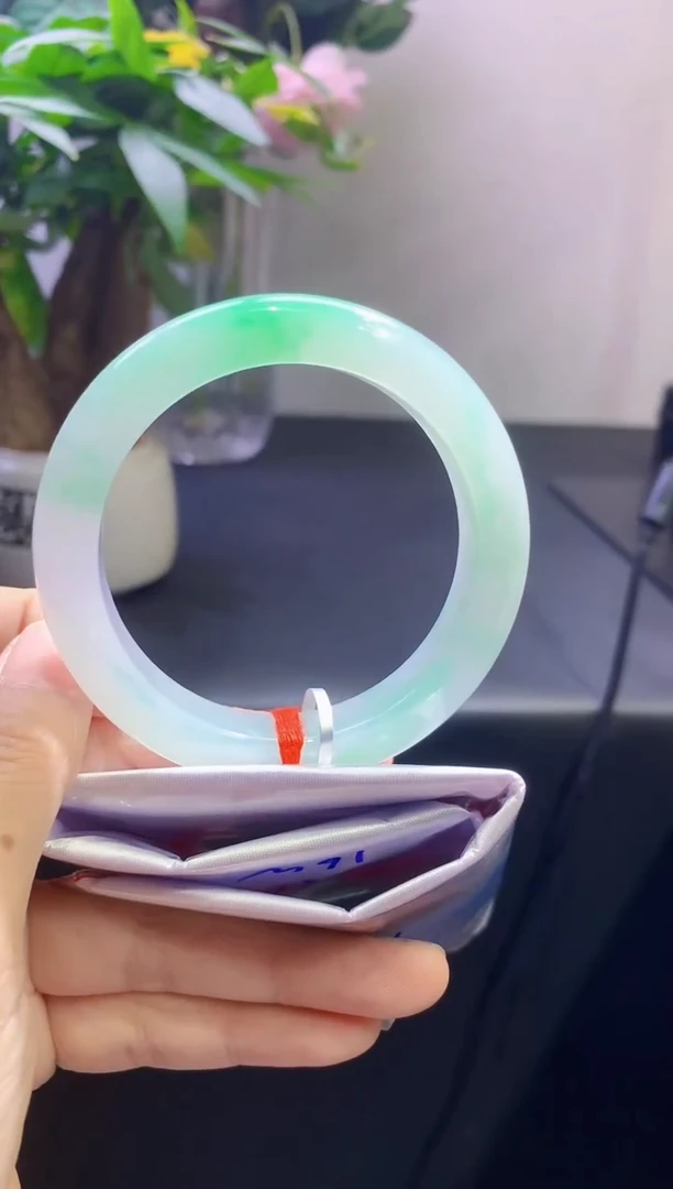 未镶嵌手镯翡翠翡翠手镯圈口56.5-t158手镯定金2万卖价16万