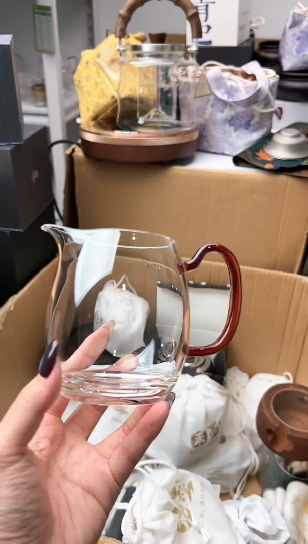禾墨清辰茶海琥珀色