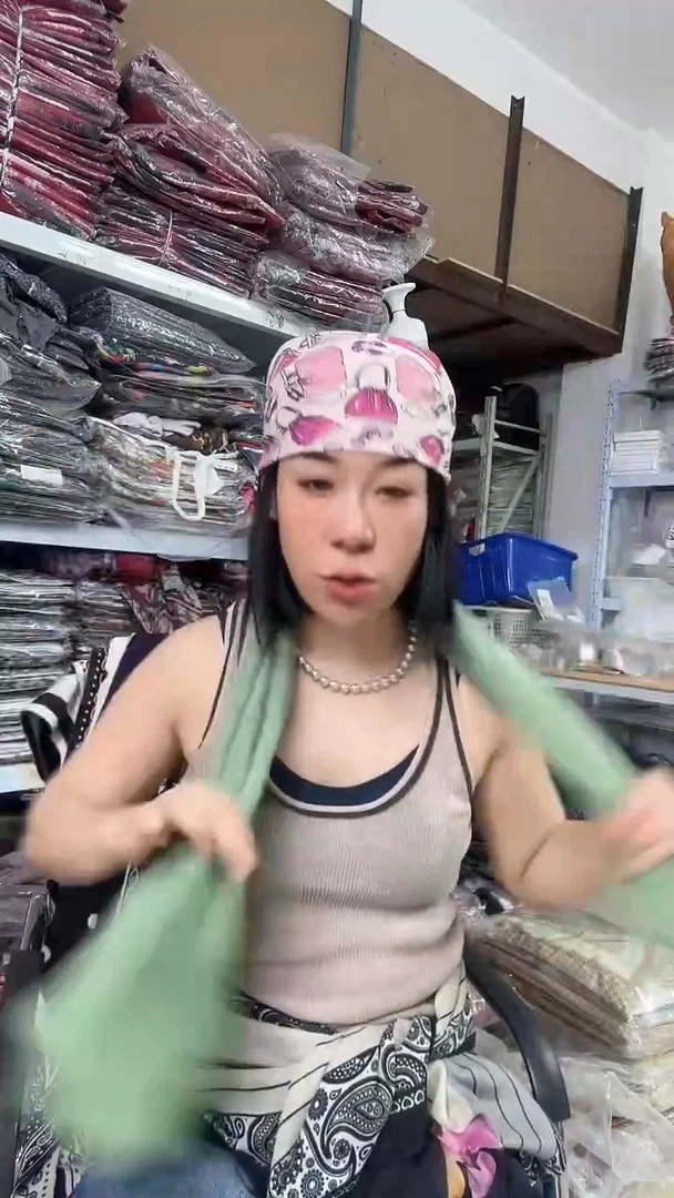聚酯纤维芳姐围巾福利301