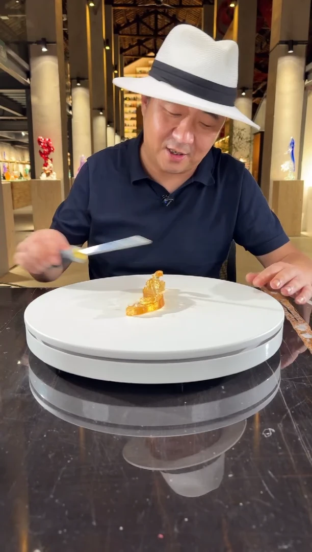 摆件CS0202010螭龙水晶琉璃笔架