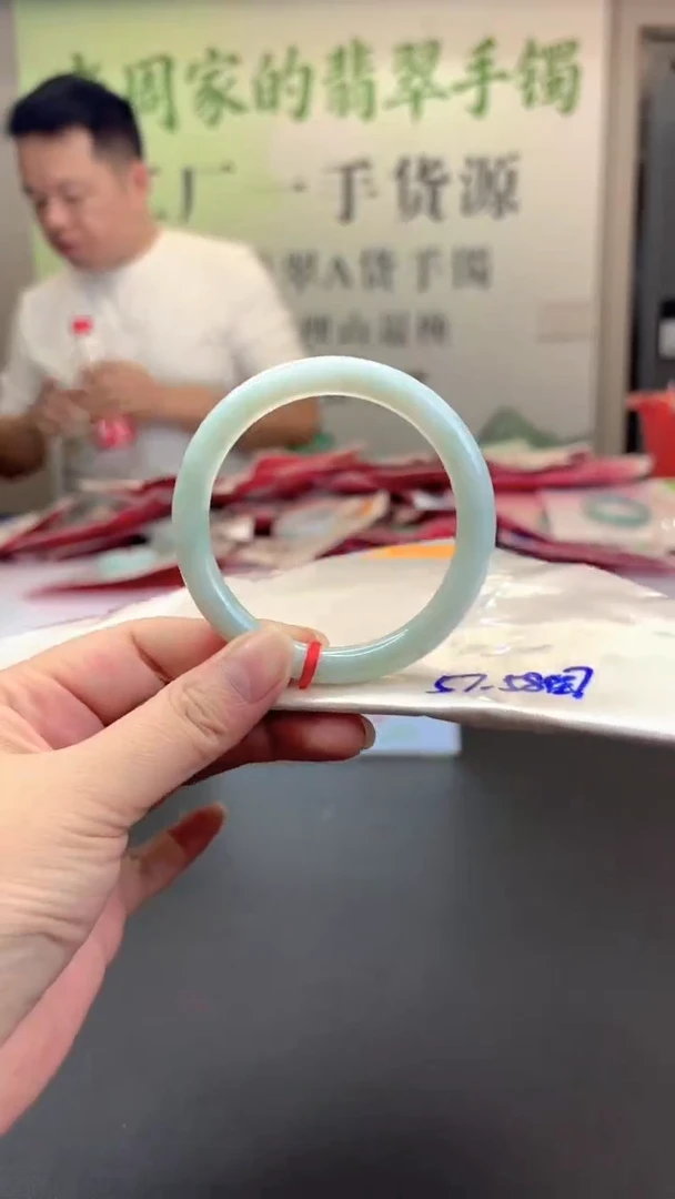 未镶嵌手镯翡翠天然缅甸翡翠A货手镯52圈口以上