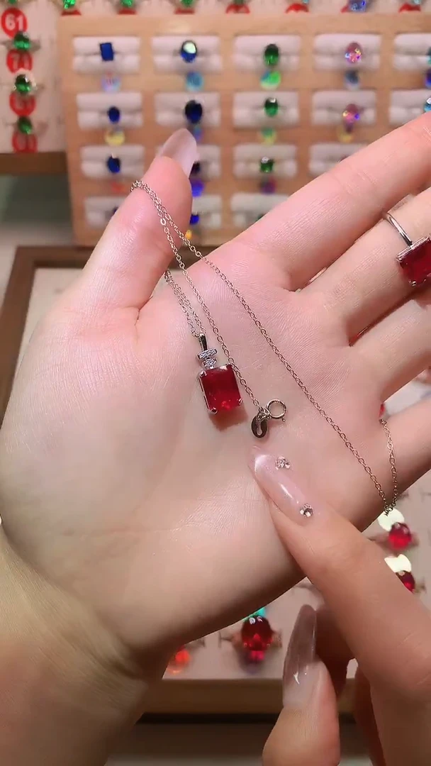 吊坠(赠链)银S925镶嵌红宝石8*10