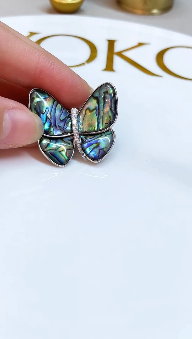 银S925镶嵌颈饰海水珍珠胸针