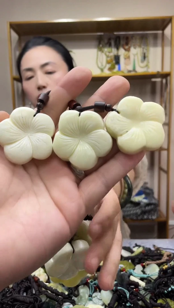 未镶嵌岫玉吊坠·多样性发货*拍一发一