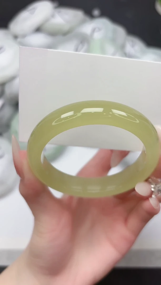 未镶嵌手镯石英质玉211-54