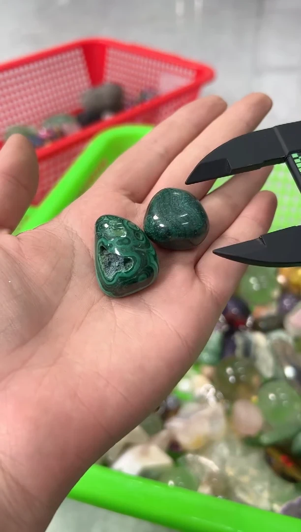 未镶嵌孔雀石珠宝奇石M197 多样性发一