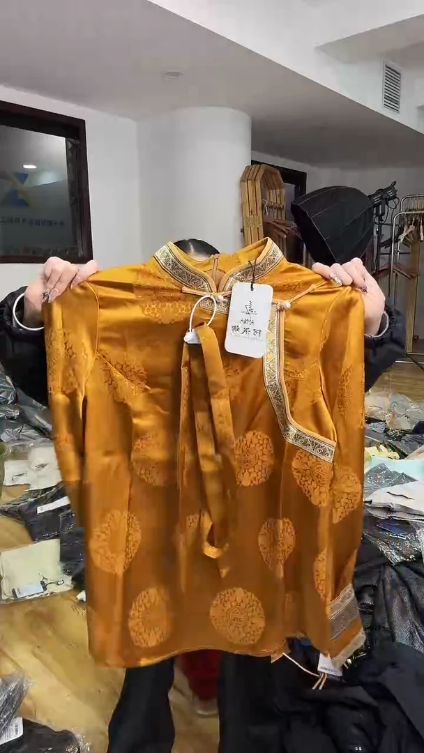 M码       90-105斤   衬衣