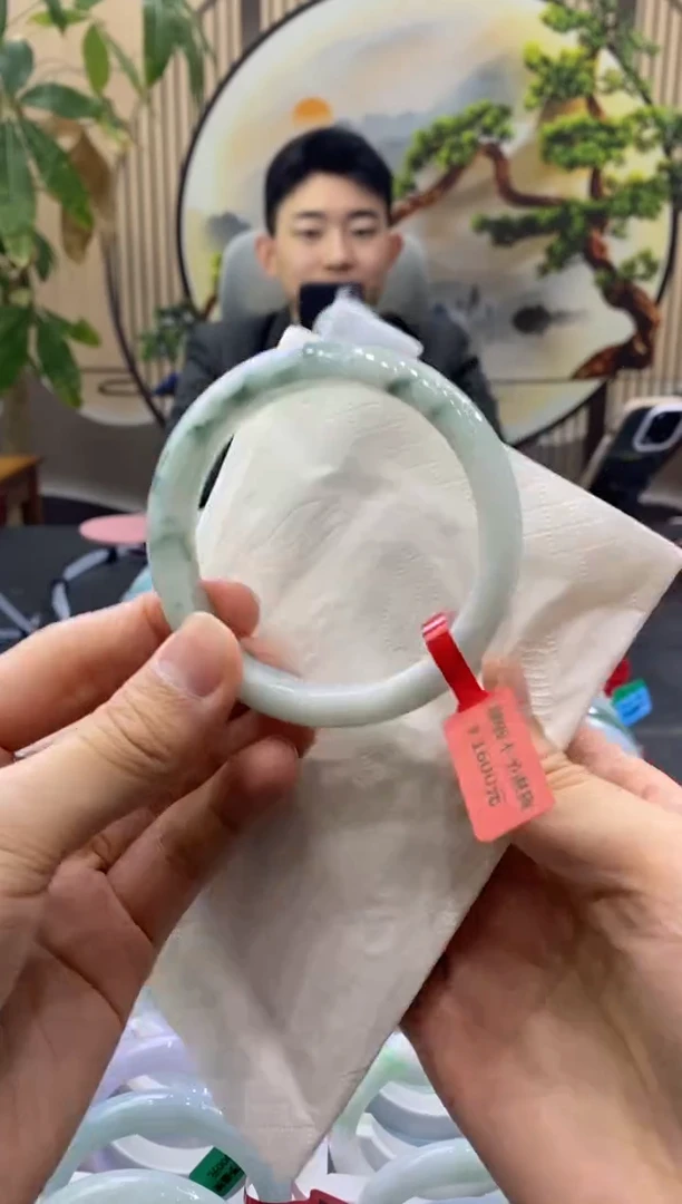 未镶嵌手镯翡翠2355