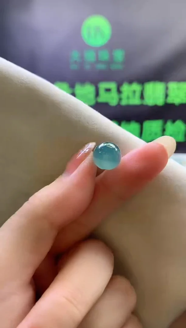 翡翠未镶嵌颈饰0482923164