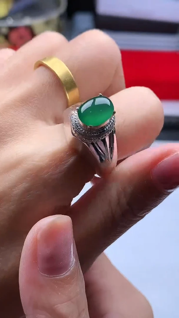 散珠翡翠缅甸A货+证书