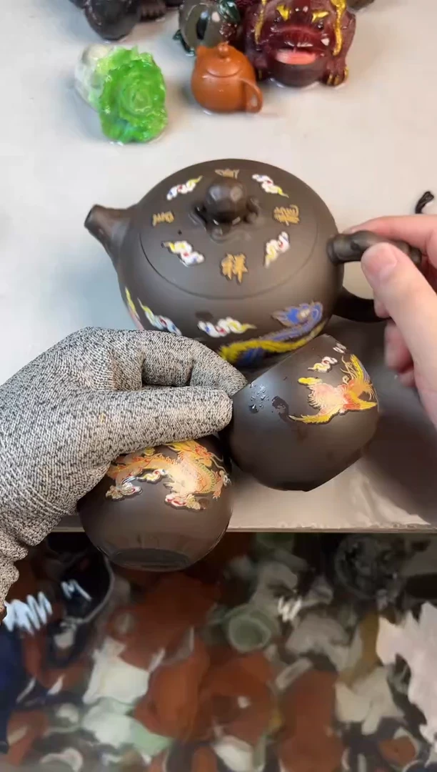 500毫升变色大西施（送2变色杯）+壶绳+证书