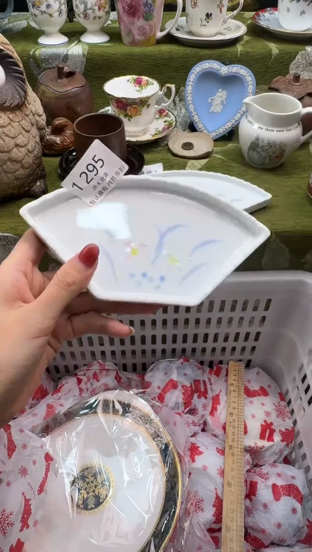 瓷片屋***猫瓷片   1 295