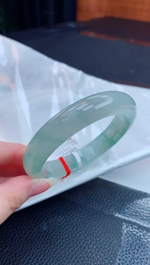 【闪购商品】翡翠手镯未镶嵌缅甸天然翡翠A货手镯