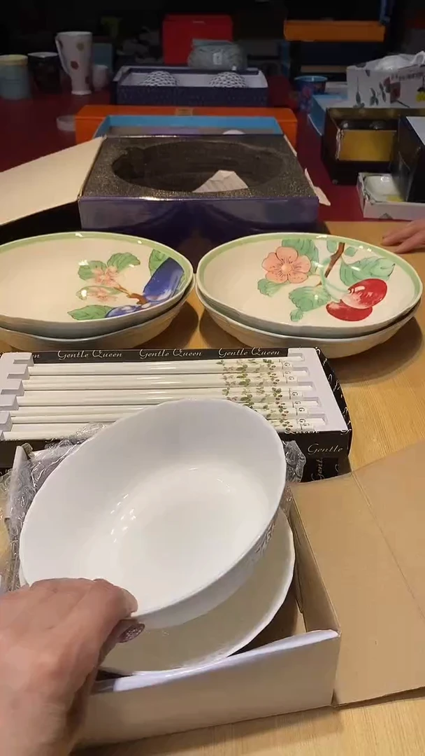 瓷片生活的本意是开心啊@@1