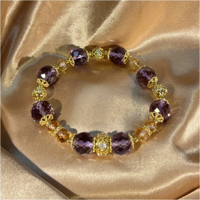 s833-轻奢设计气质款钻面珠珠手串-赠礼盒