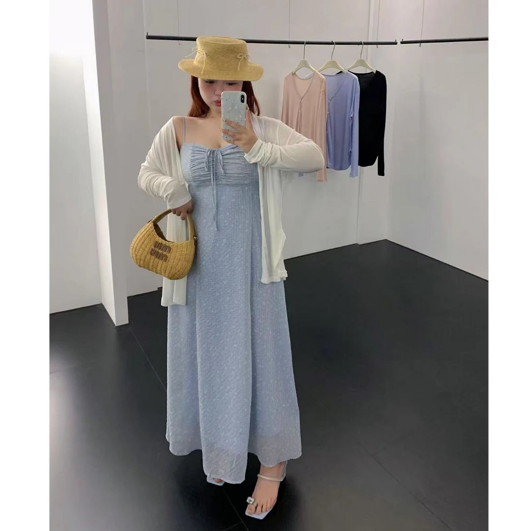 慧芝huizhi 海盐碎花 定制款 显瘦后背松紧奶蓝色长款吊带裙