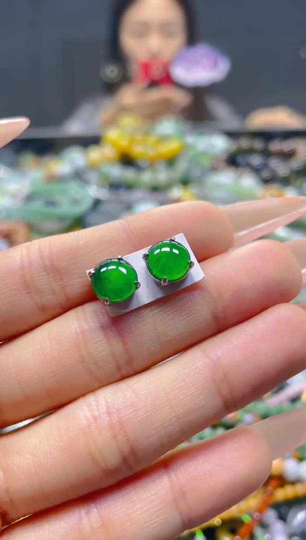 颈饰未镶嵌翡翠/S/翡翠A货，一件也是批发价