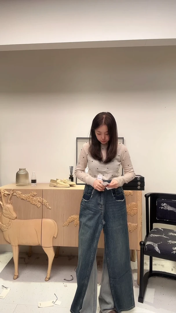 复古做旧高腰牛仔裤