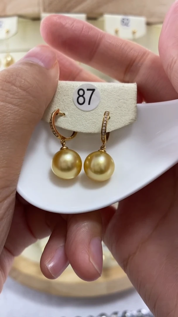 【闪购商品】海水珍珠耳饰18K金镶嵌金珠耳饰
