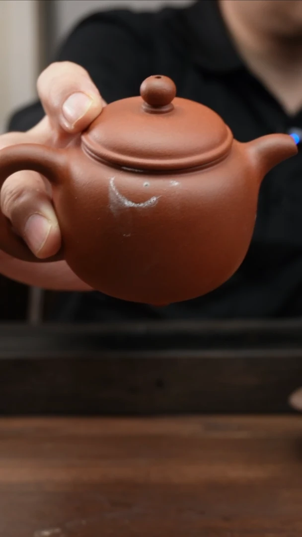 茶杯紫砂红清水匏尊        200CC   微瑕