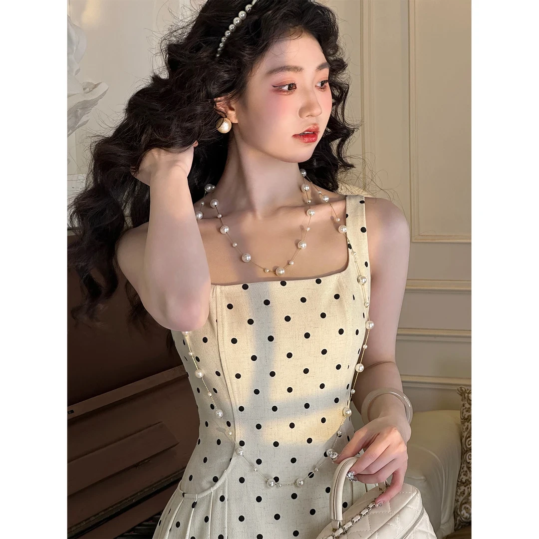 【珍妮茶话会】初春法式复古波点夏海边度假仙女连衣裙小众设计显瘦