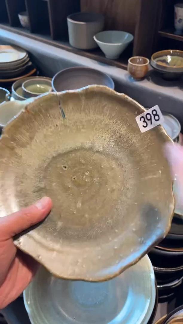 瓷片听398  粗陶棕手工异形盘1个