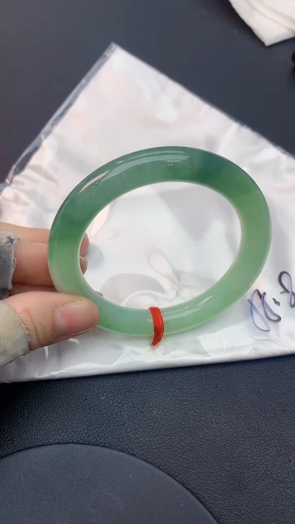 未镶嵌手镯翡翠0802492291