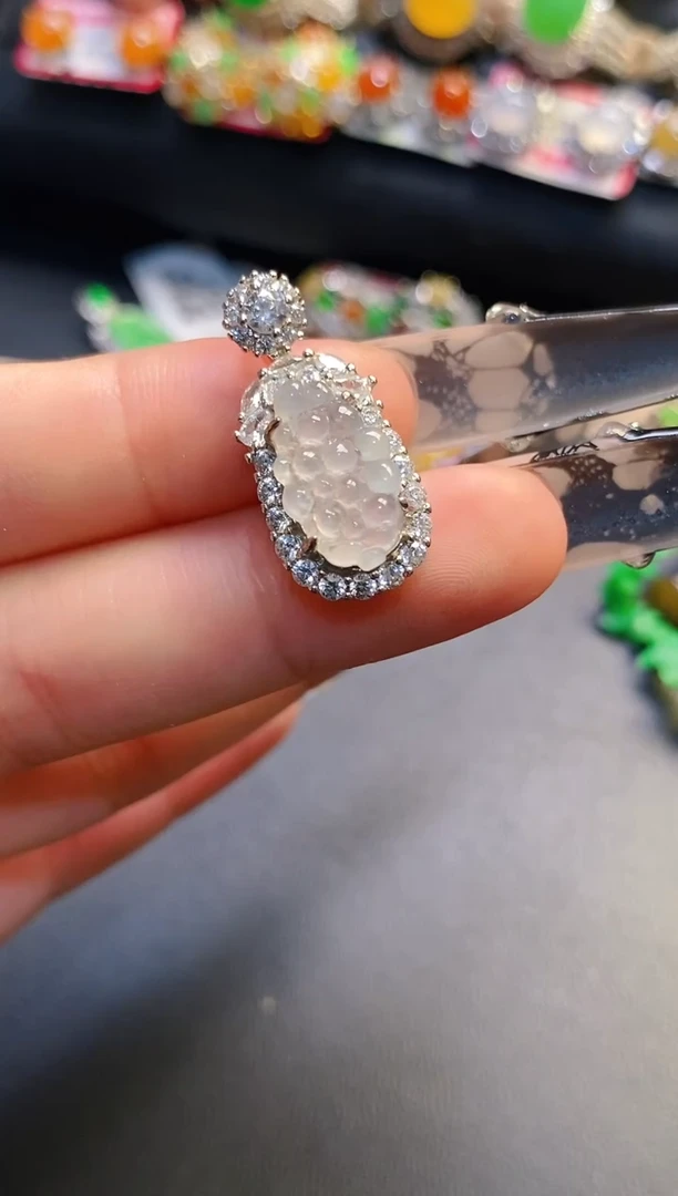 银S925镶嵌翡翠耳饰天然