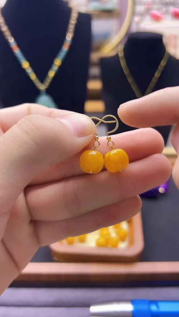 【闪购商品】蜜蜡耳饰14K金镶嵌E01