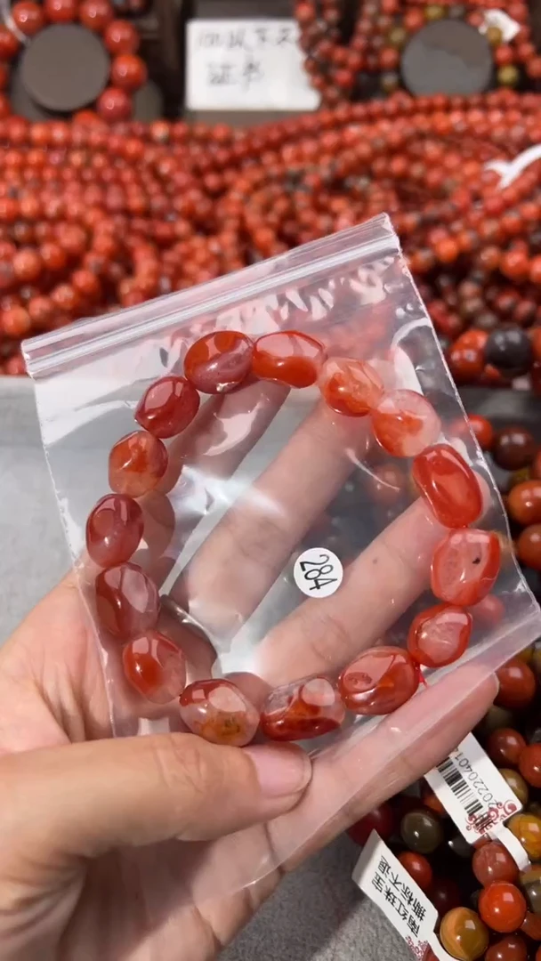 南红玛瑙手串未镶嵌12+