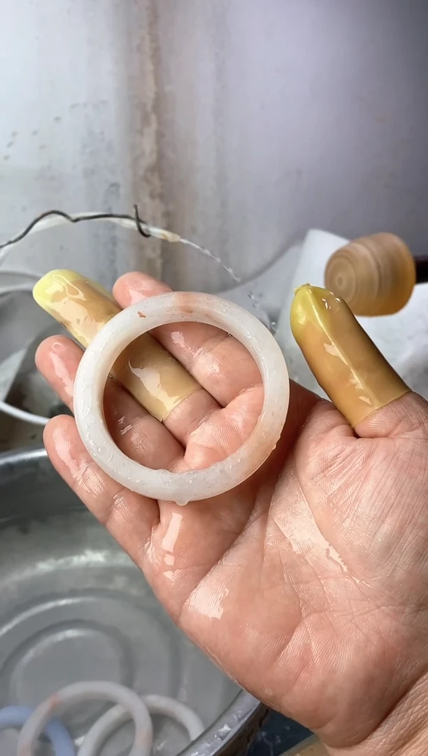 石英质玉手镯未镶嵌56定制不退换介意勿拍