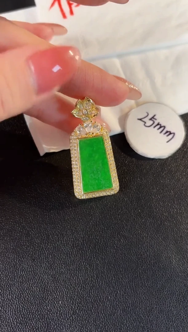 【闪购商品】翡翠颈饰银S925镶嵌缅料A货/支持复检/一件