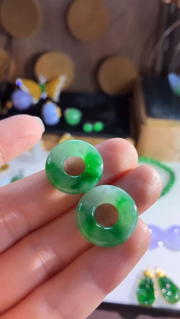 未镶嵌翡翠耳饰耳饰