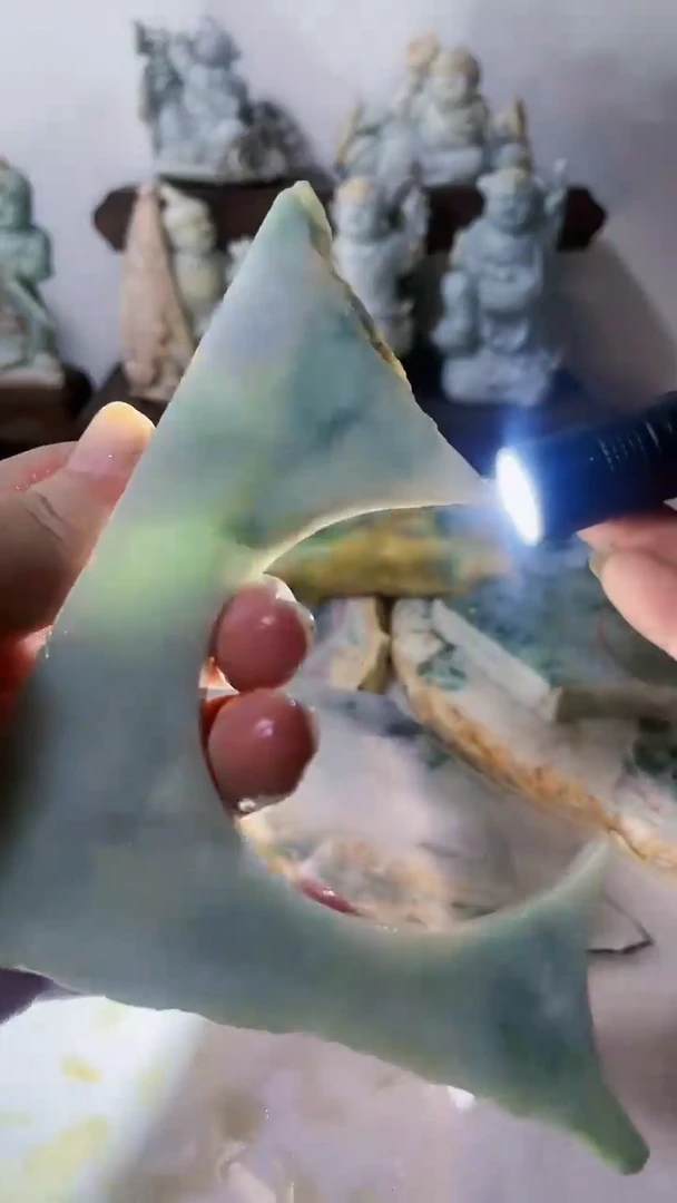 【闪购商品】翡翠吊坠(不含链)未镶嵌212