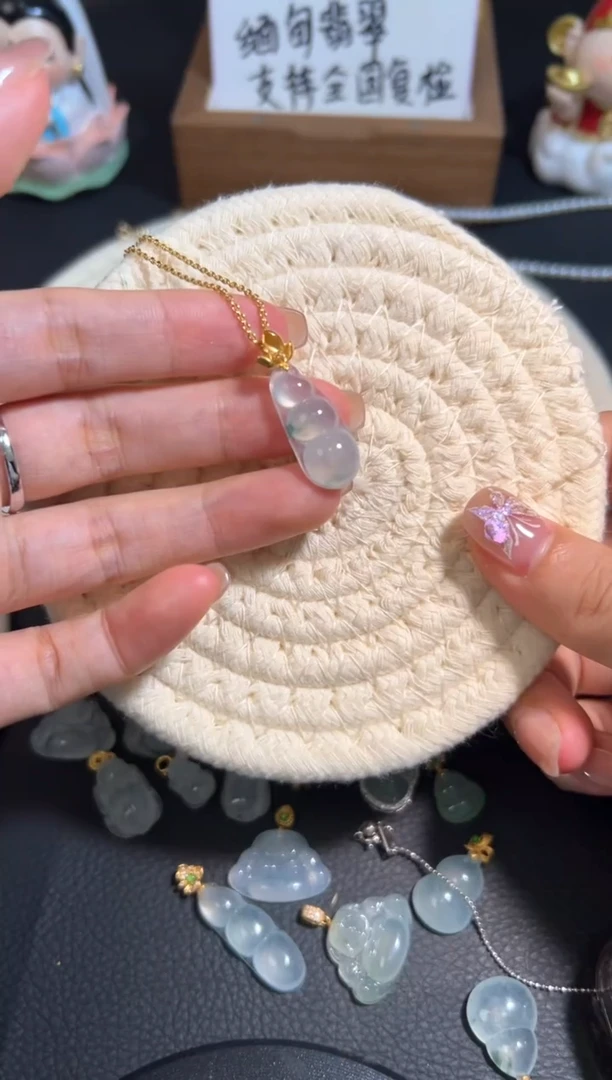 【闪购商品】翡翠颈饰18K金镶嵌翡翠源头直播间